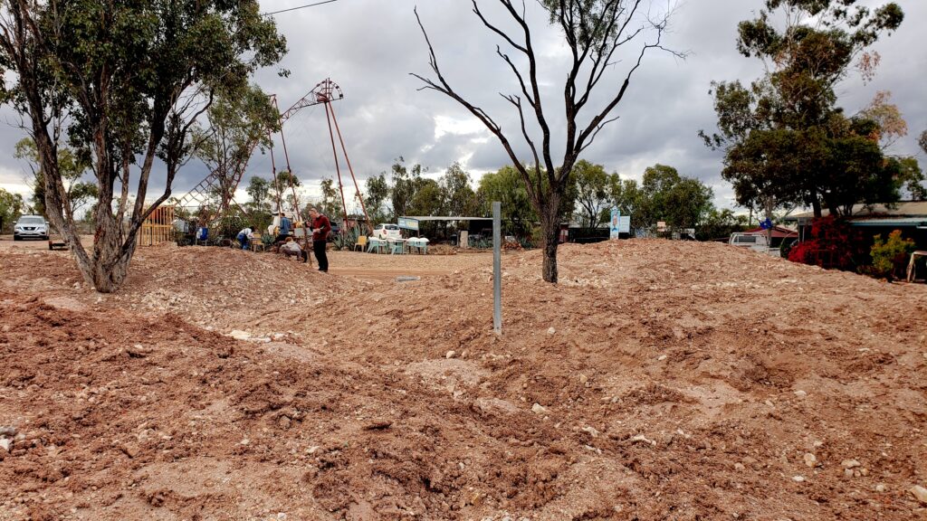 Fossicking for opals in Lightning Ridge