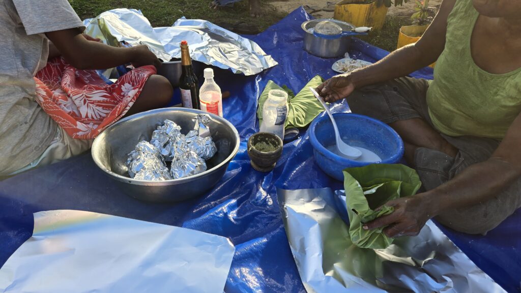 Preparing palusami